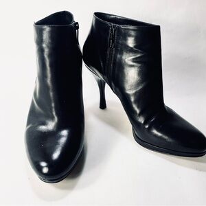 Via Spiga Stiletto Black Soft Leather Ankle Boots 9 1/2 M